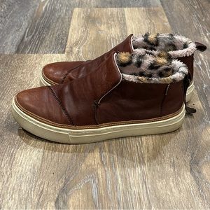 TOMS brown leather booties